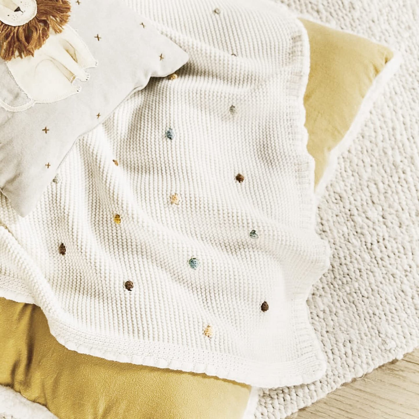 Knitted Throw Blanket Nordic Style