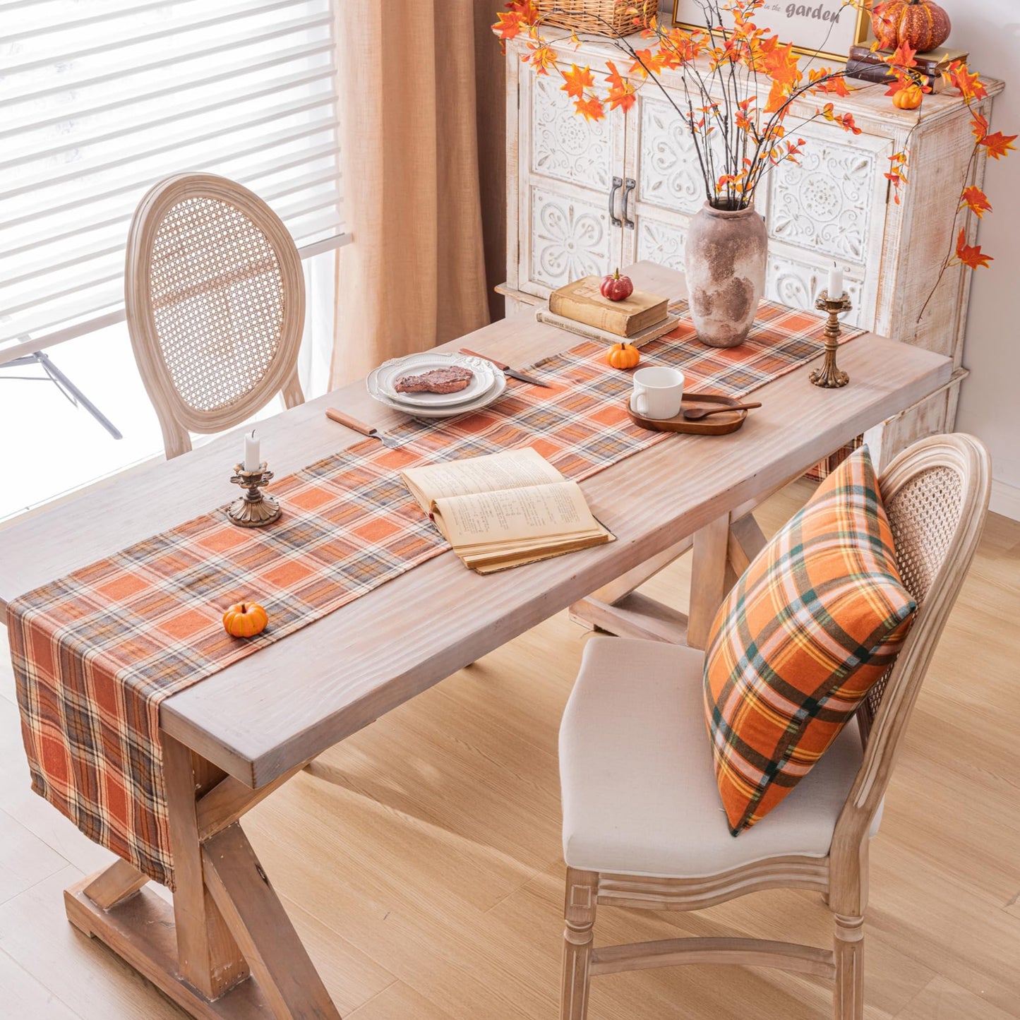 Table Runner
