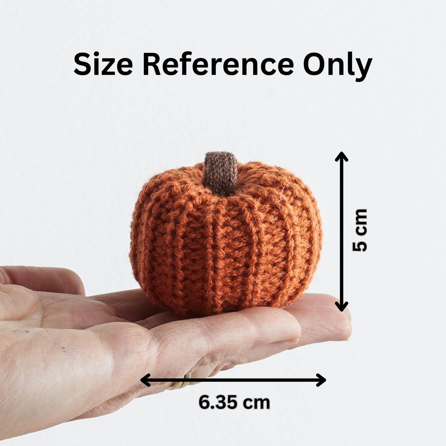 Mini knit pumpkins