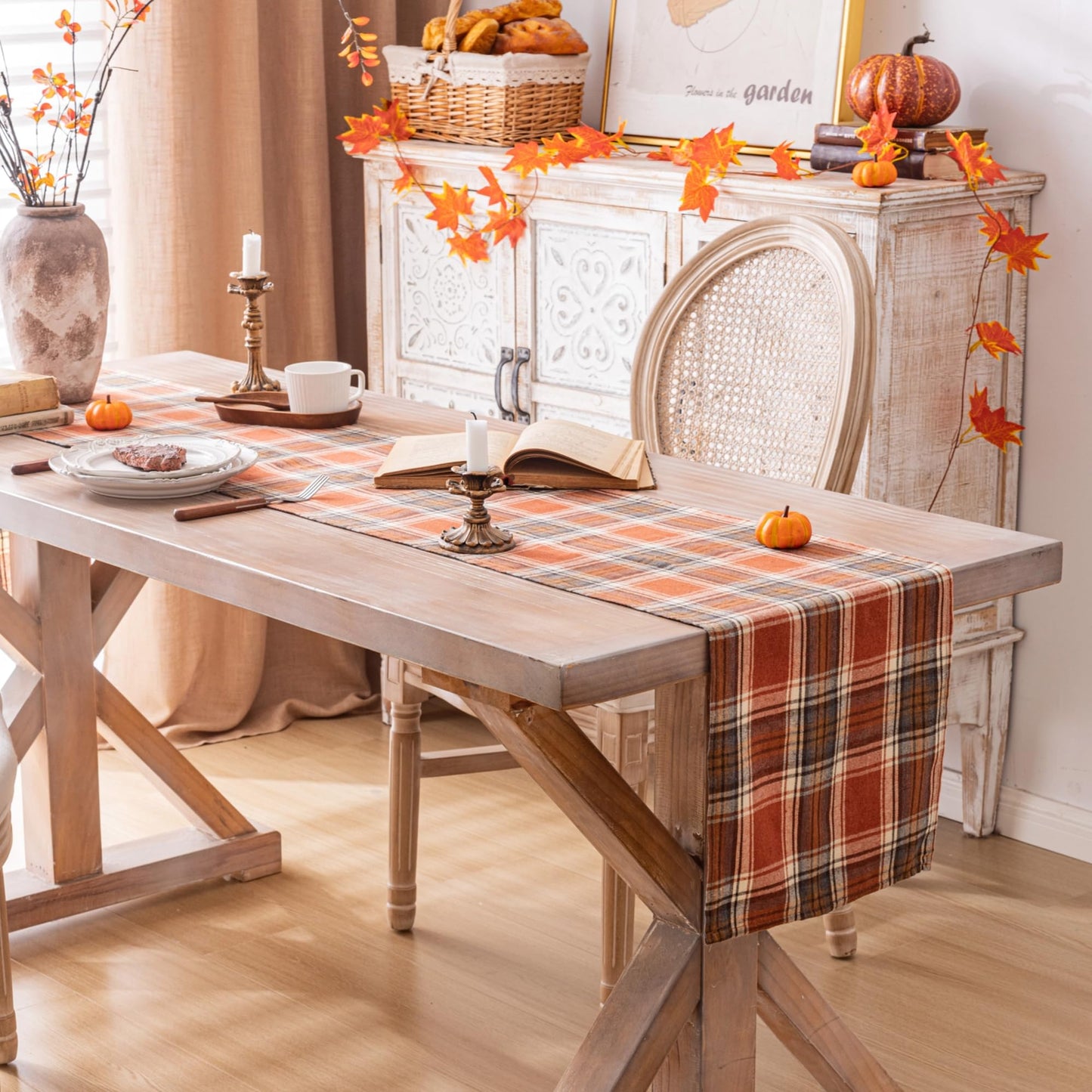 Table Runner