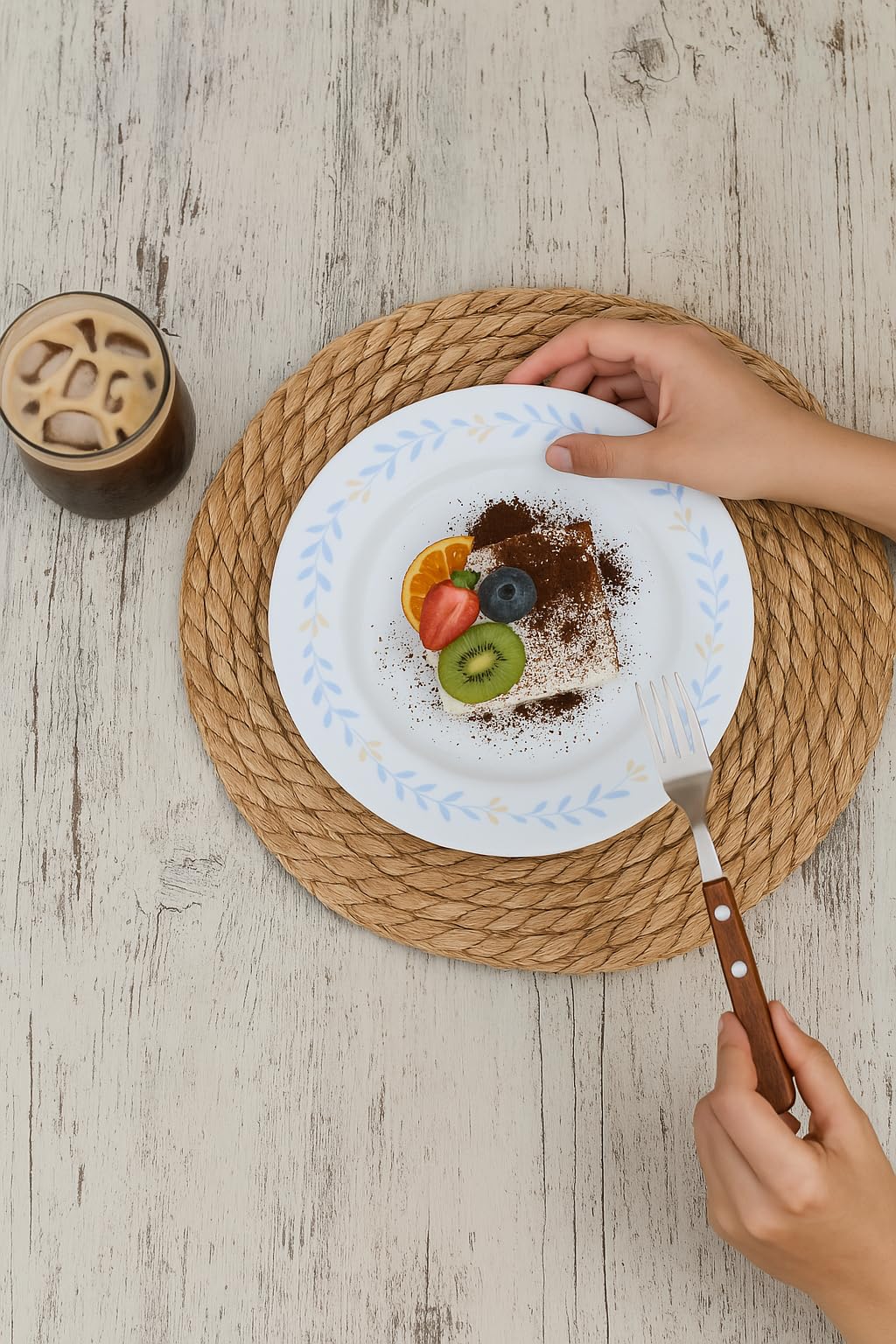 Round Woven Placemats, Natural, Set of 6