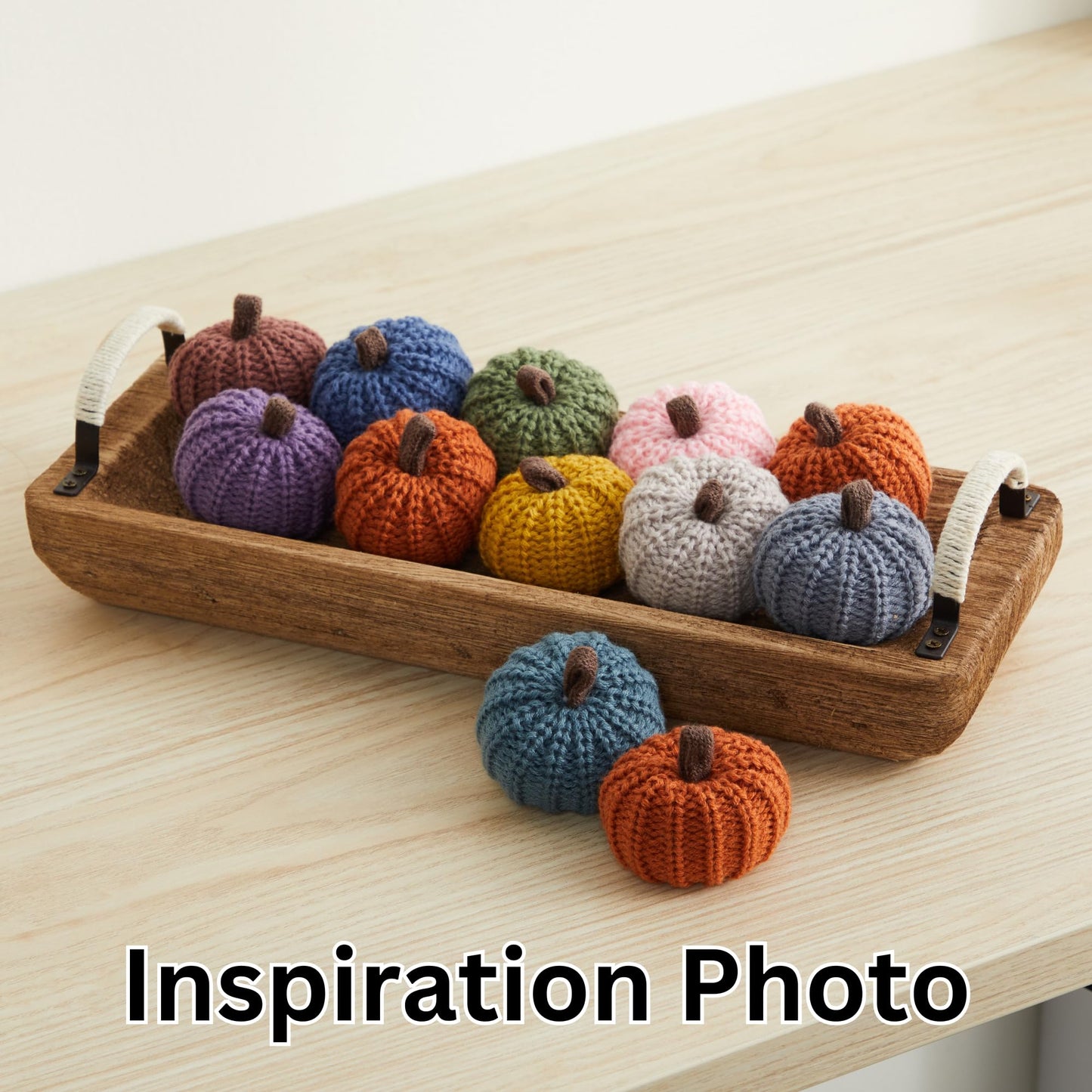 Mini knit pumpkins